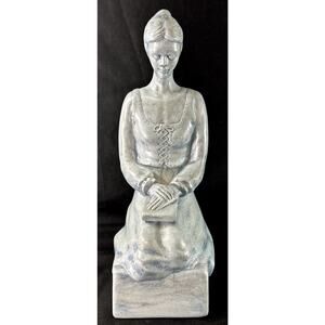 Vintage LDS Pioneer Woman Sculpture Praying with Book Mike’s Mold Ceramic 11”